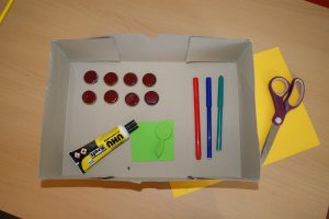 kirschschnippen Material