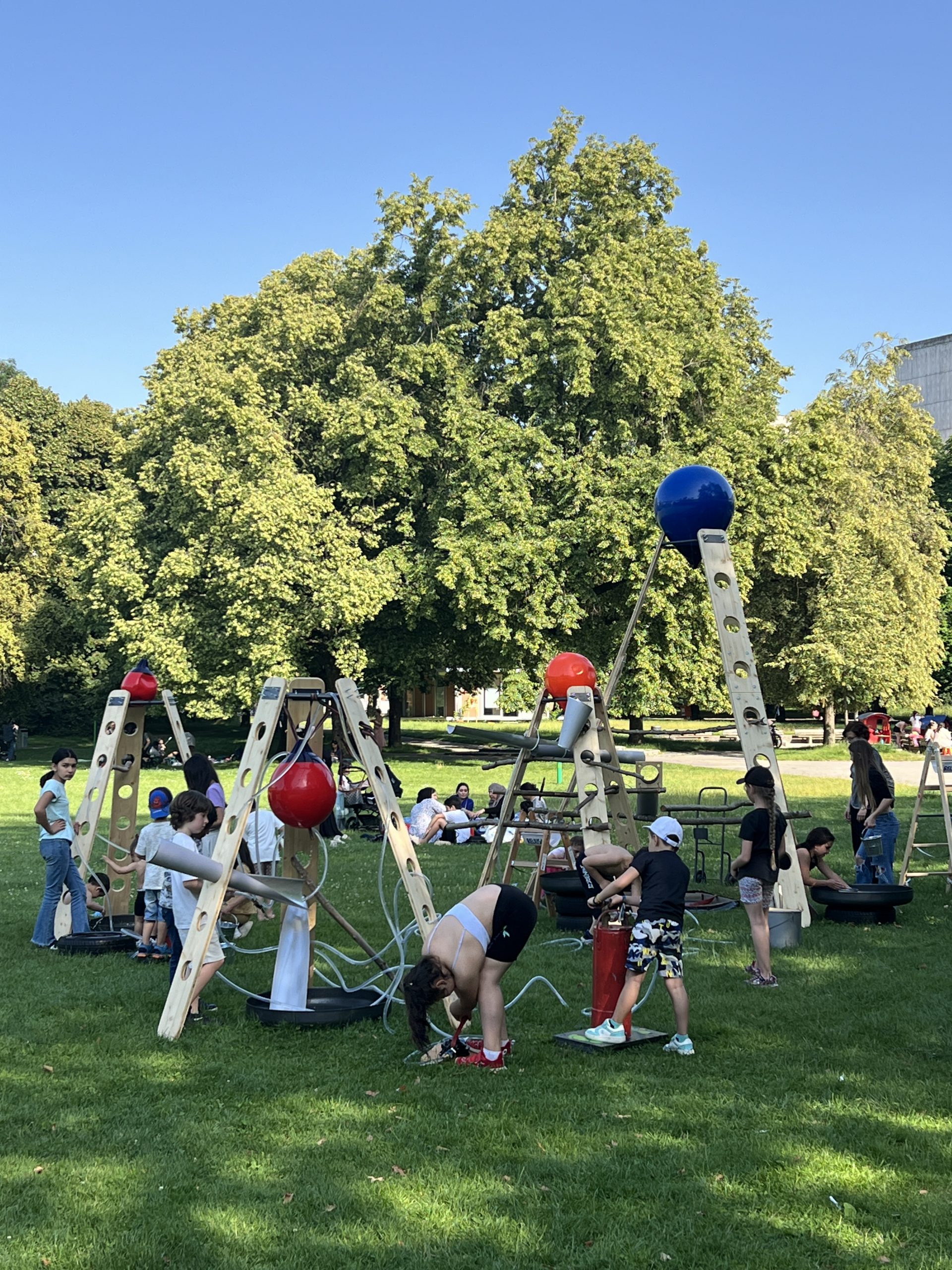 Der mobile Brunnen - beim Schulfest